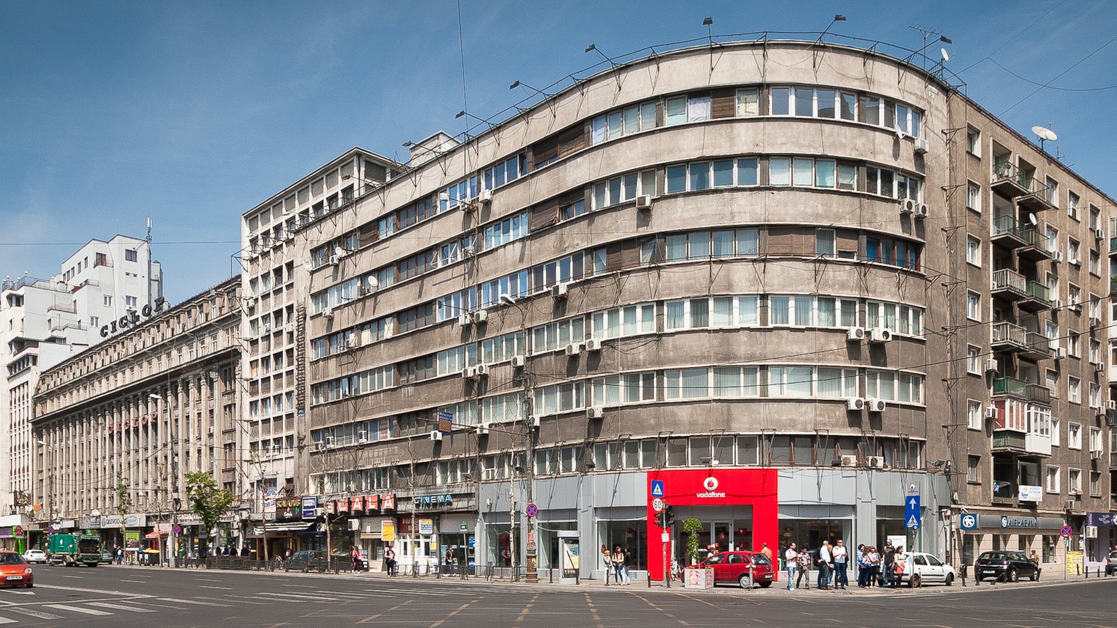 Blocul cinematografului Scala, bulevardul Magheru, București, în 2012